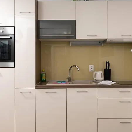 Apartment Serzane Zastrazisce