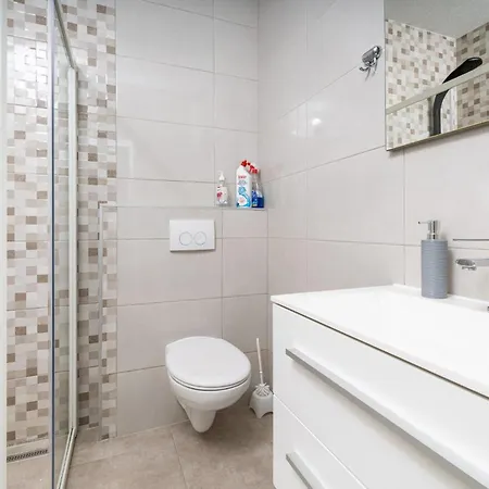 Apartment Serzane